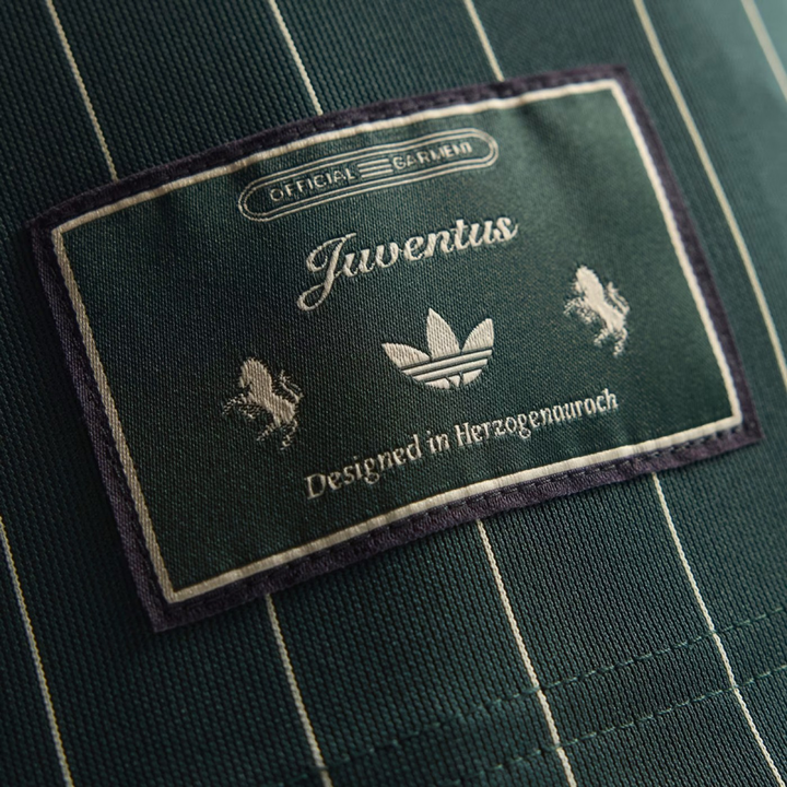 Juventus terrace icon player version jersey label showing official branding and design details