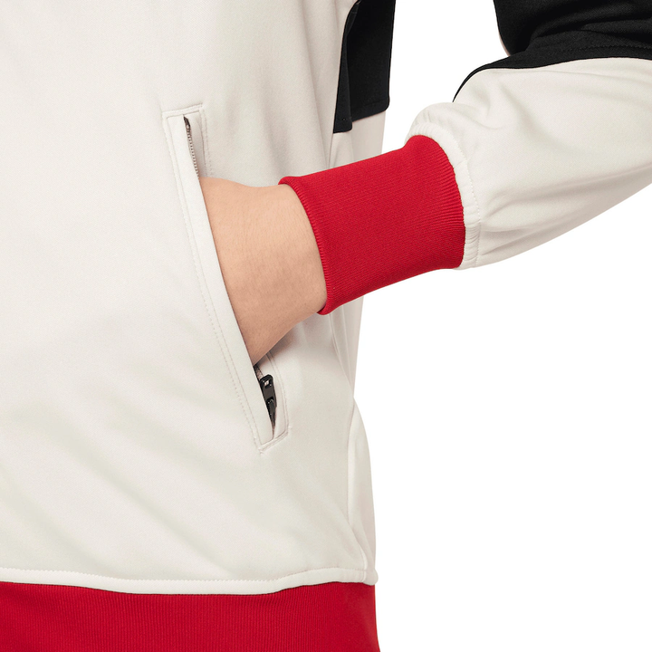 Liverpool FC 2025 home windbreaker with stylish design and convenient side pockets for everyday wear