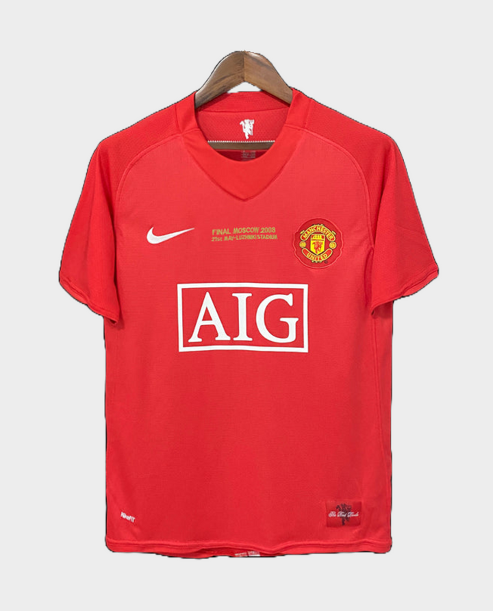 Manchester United 2007-08 Champions League jersey in red featuring Nike logo and AIG sponsor
