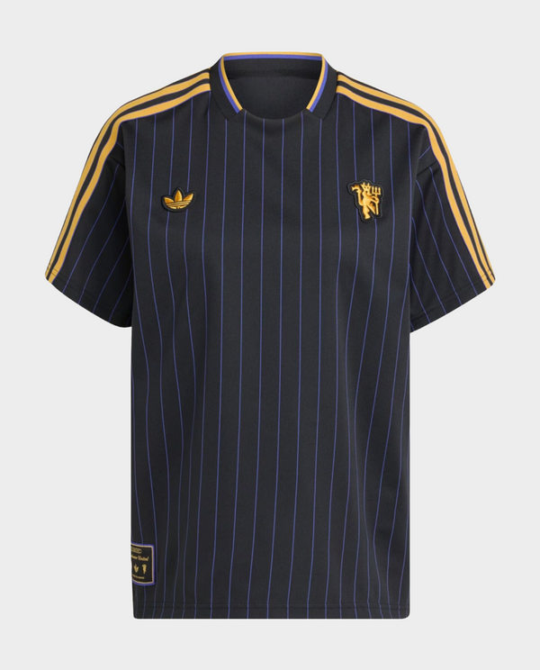 Striker Store Manchester United Terrace Icon jersey 2025-26 in navy with gold stripes and logo