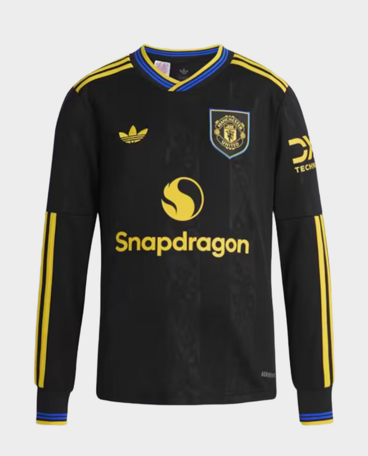 Manchester United third jersey 2025-26 in black with yellow accents and emblem from Striker Store